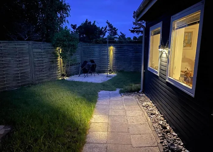 K20047-store-fuglede-sandstien-2 *